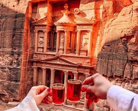 Fiesta del té en Petra